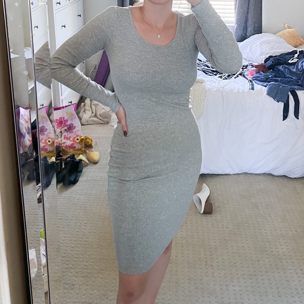 Grey long sleeve knee length tight dress